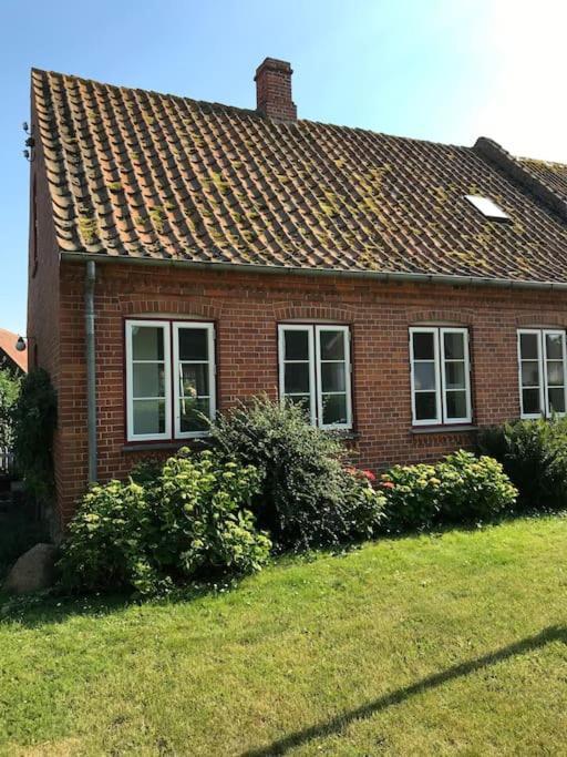 Вилла Vidunderligt Hus Pa Smukke Nyord Стеге Экстерьер фото